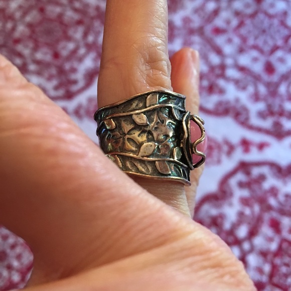 Silver ring with pink stone size 5 - Picture 6 of 7